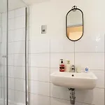 公寓 Modern And Cozy Two-bed In *