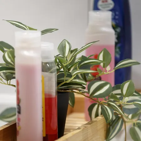 Modern And Cozy Two-bed In Apartment *