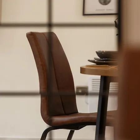 Modern And Cozy Two-bed In 아파트 브래드퍼드